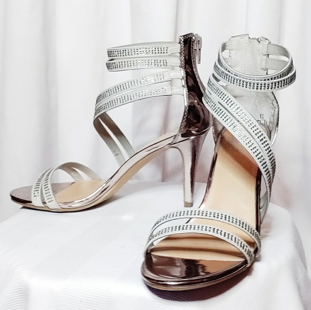 SM New York heels